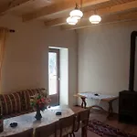 Aste بيت ضيافة Tropoje