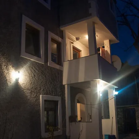 Aste Casa de hóspedes Tropoje