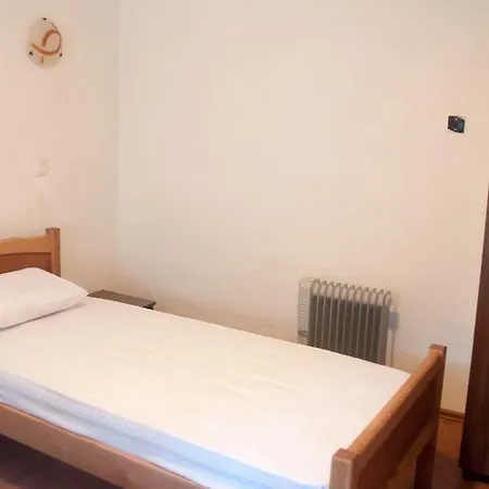 Aste Casa de hóspedes Tropoje