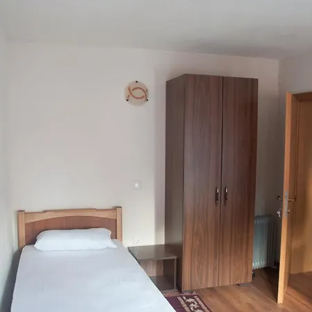Aste Tropoje