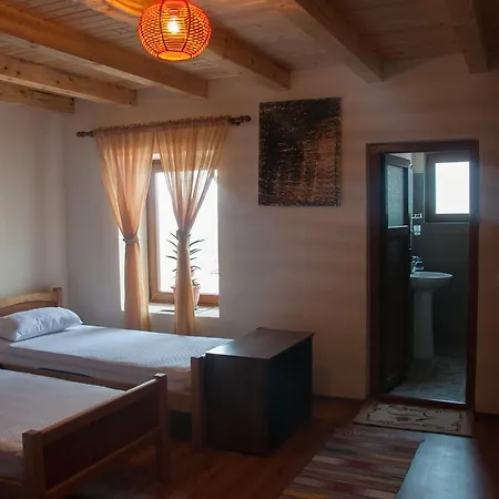 Casa de hóspedes Aste 3*