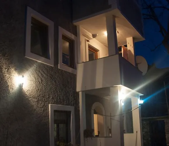 Aste Casa de hóspedes Tropoje