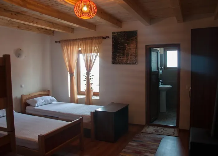 Casa de hóspedes Aste 3*